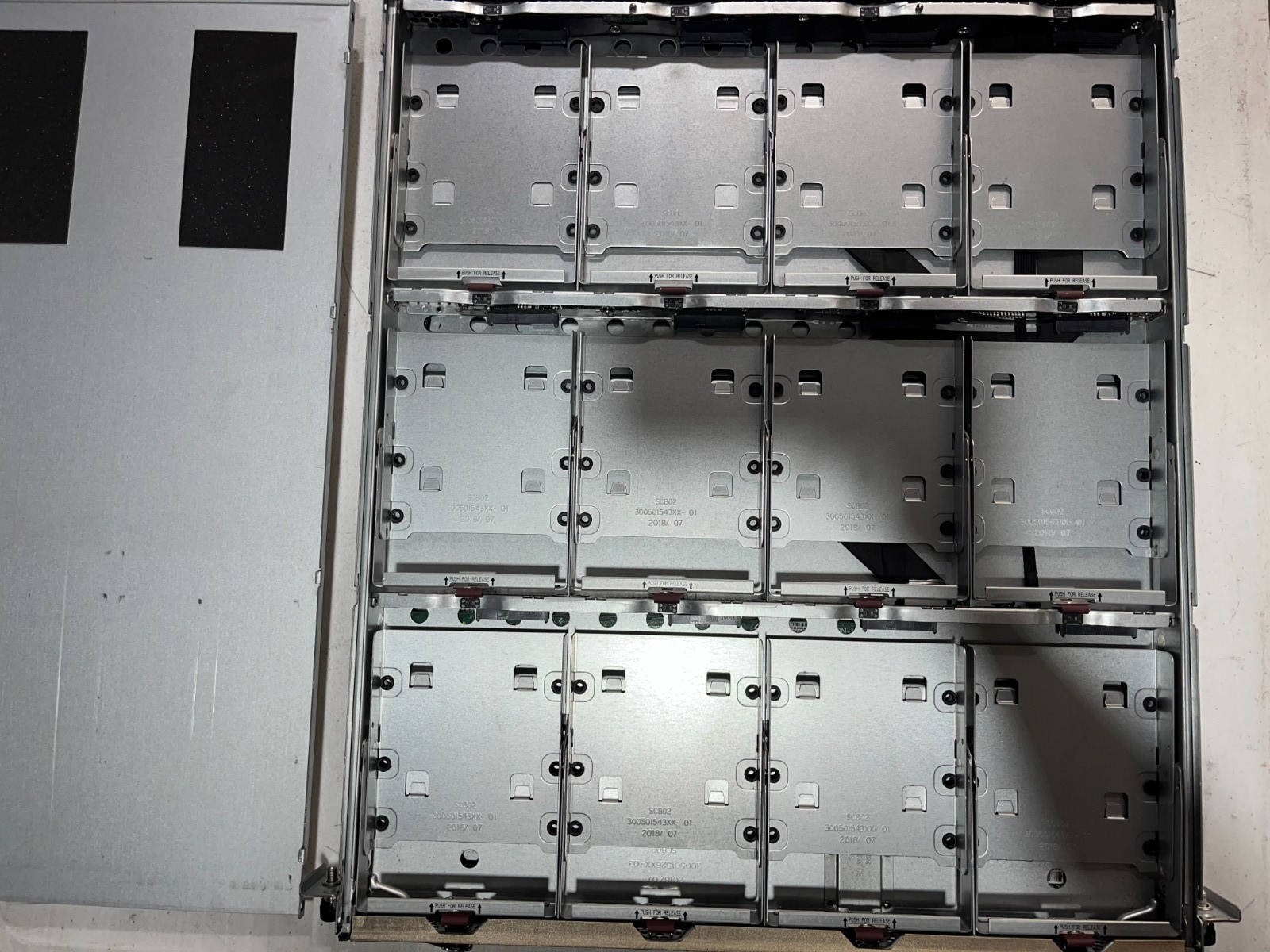 SUPERMICRO SSG-6019P-ACR12L 802TS-6 (2x) XEON SILVER 4100 – NO RAM HDD SSD RACKS