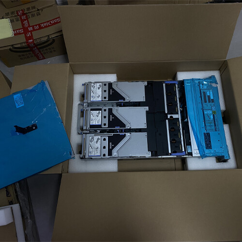 Dell PowerEdge R7525 Server 24X2.5(8XNVME) +2XPSU/2X EPYC 7713 128Core/DDR4 256G