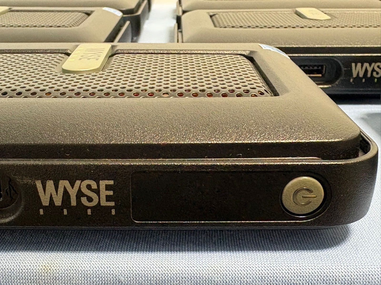 17 x Wyse C90LE7 WES7 1G 4GF/2GR DVI ES US Model Cx0 Part 902198-01L, 849228-01L