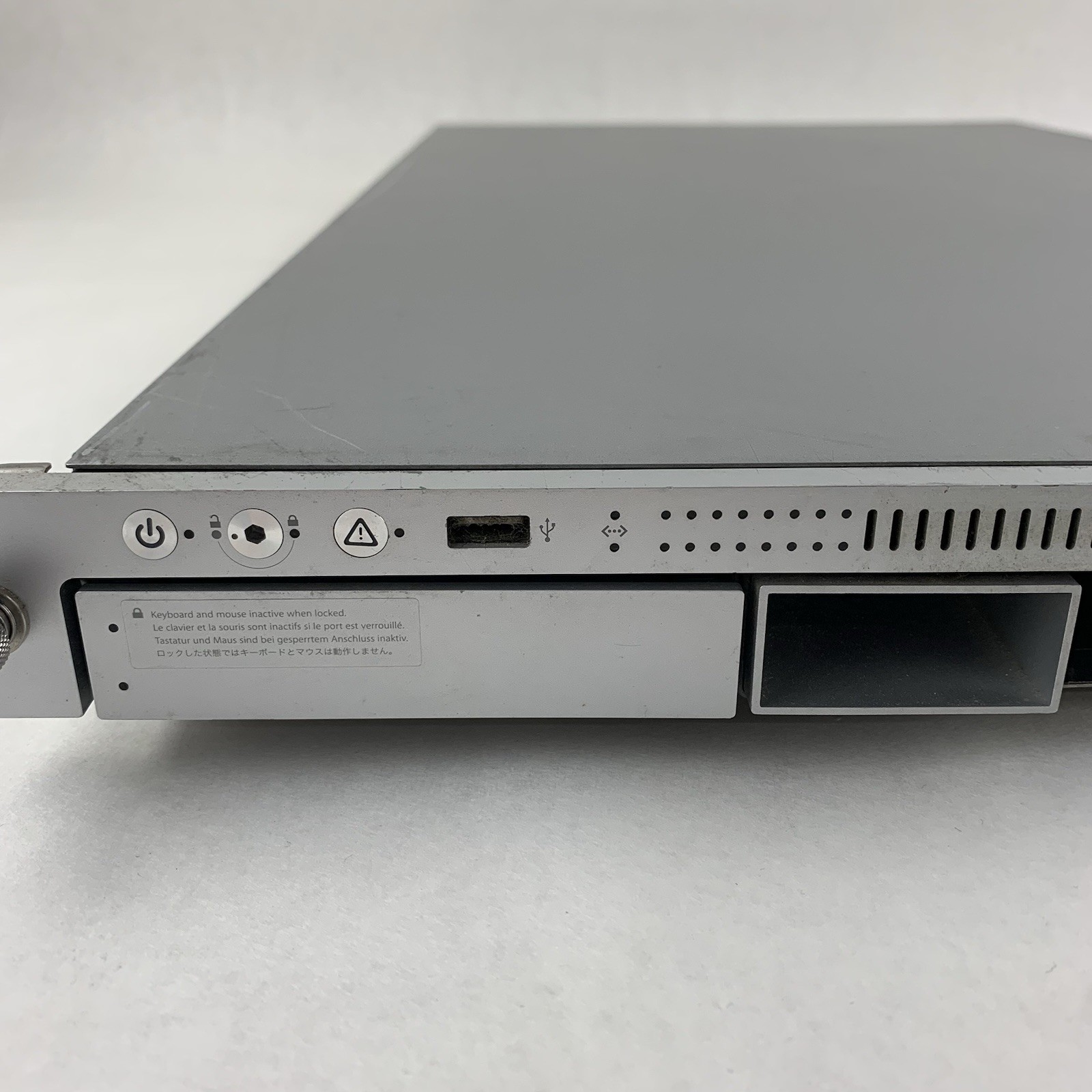 Apple A1279 XServe 2009 Server 2x Xeon E5520 2.26 GHz 24 GB Ram ODD No OS No HDD
