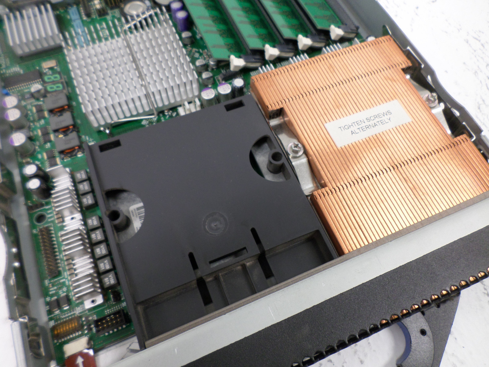 IBM 8843-01U BladeCenter HS20 Xeon 2.8GHz 1GB DDR2 Server 26K5967 25K9469