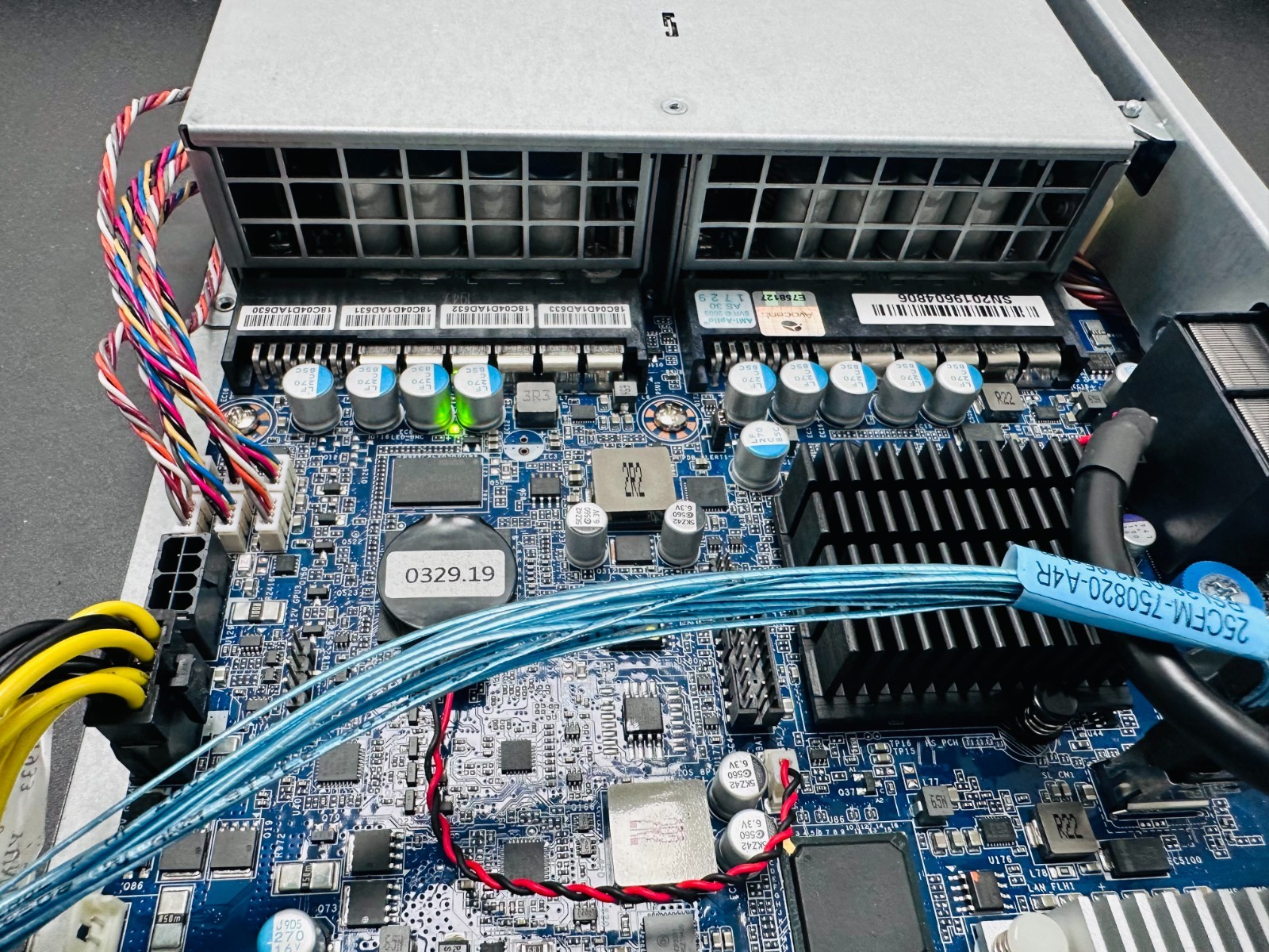 RELION XE1114GT 1U 4 GPU BAREBONES NO RAM, CPU OR HDDs 2x 2000w PSU FREE SHIP 🚚