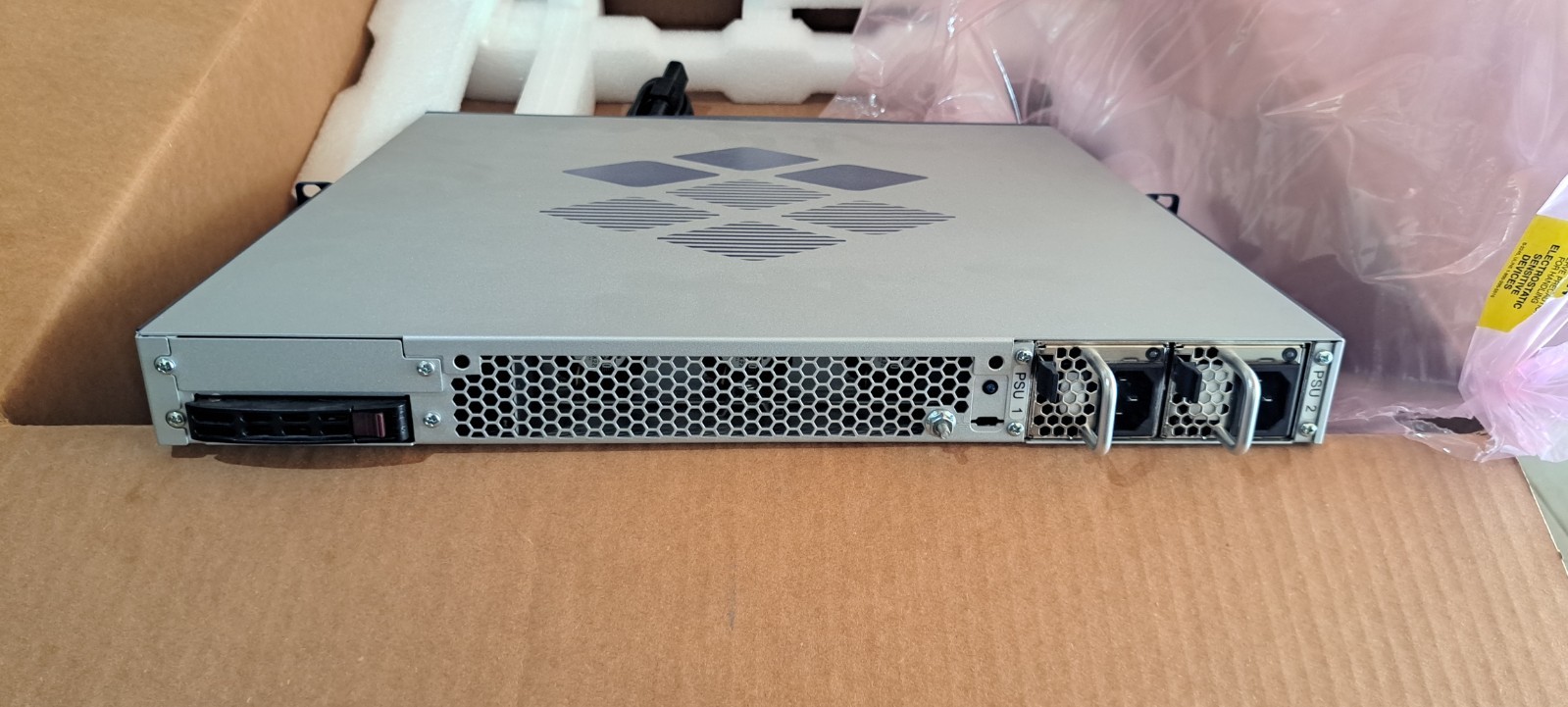 Infoblox Trinzic 1400 Rack-Mountable Network Server P/N: TE-1420-NS1GRID-AC