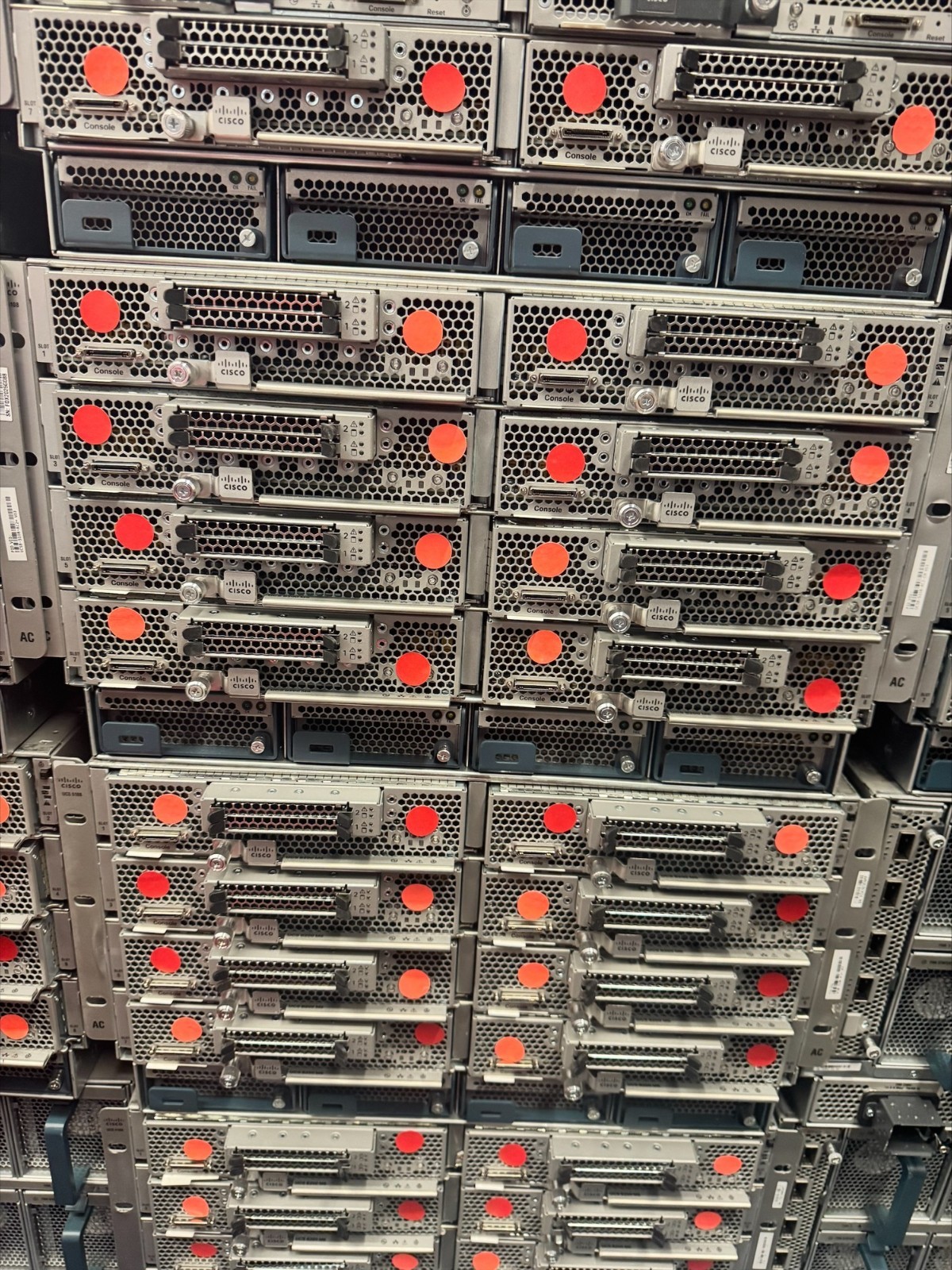 LOT (8) Cisco UCS UCSB-B200-M6 Blade Servers Bare Bones / with 5108 chassis