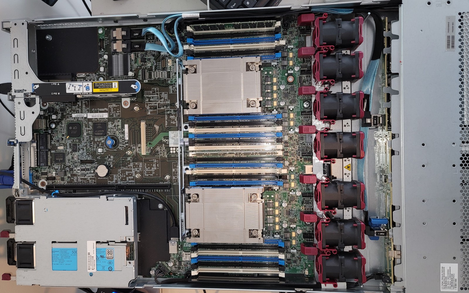 HPE Proliant Server DL360 Gen9; 2P E5-2620v3; 64GB; 2x300GB SAS HDD’s