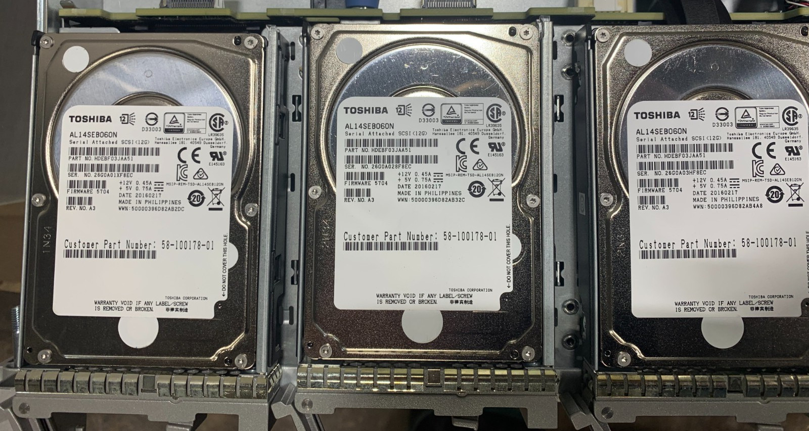 CISCO USC C220 M4 Server/ 16Gb RAM/ 3x 600Gb HDD SAS / Xeon 2.4 GHz/ 2x PSU