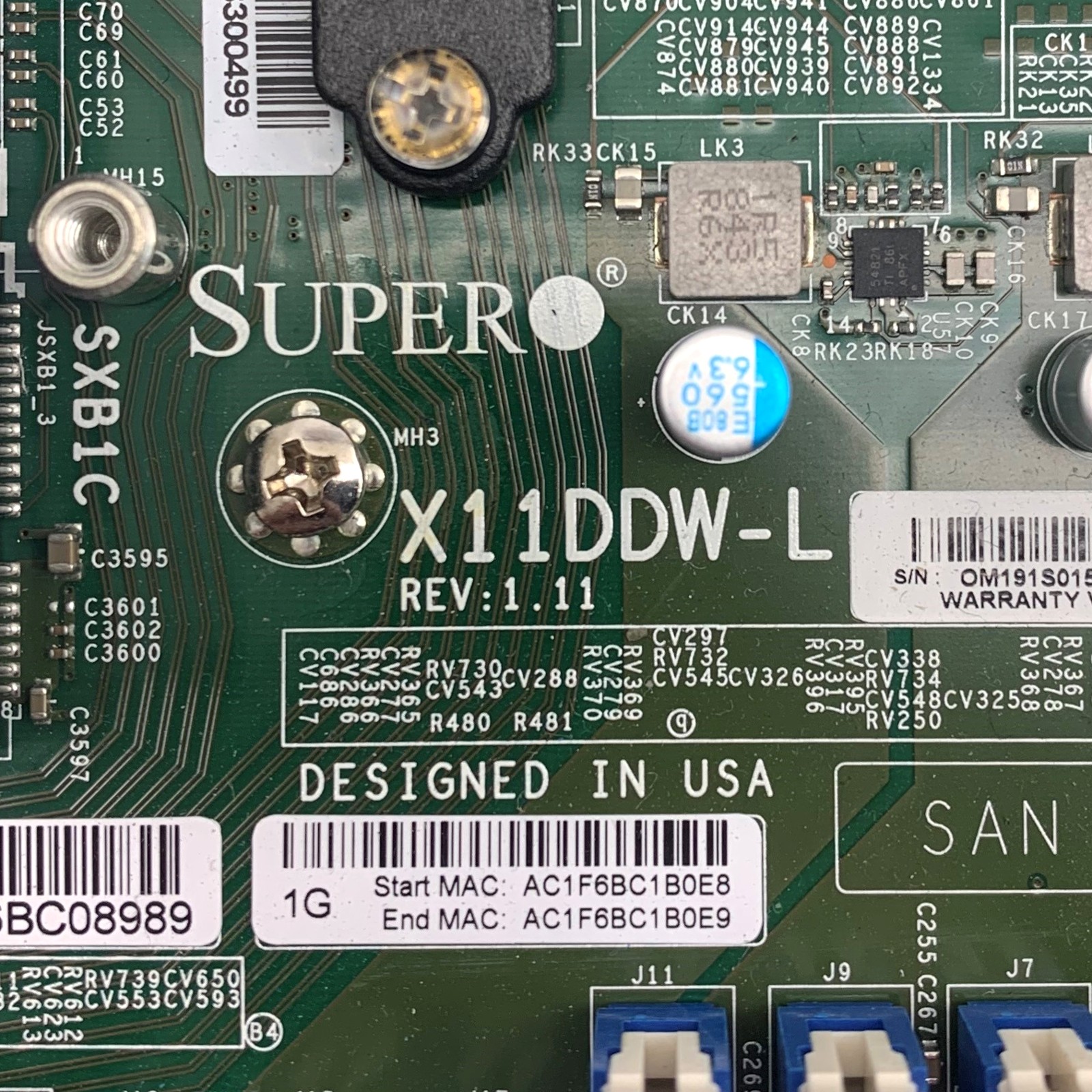 Supermicro SuperServer CSE-113 SFF 2x Gold 5118 24 Cores 384GB RAM 4x 1.92TB SSD