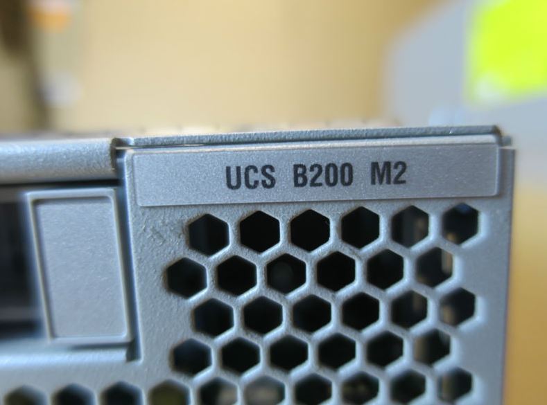 Cisco UCS5108 + 8x B200 M2 Blade Servers 16x SIX-CORE 2.40GHz,192Gb RAM,10Gb VIC