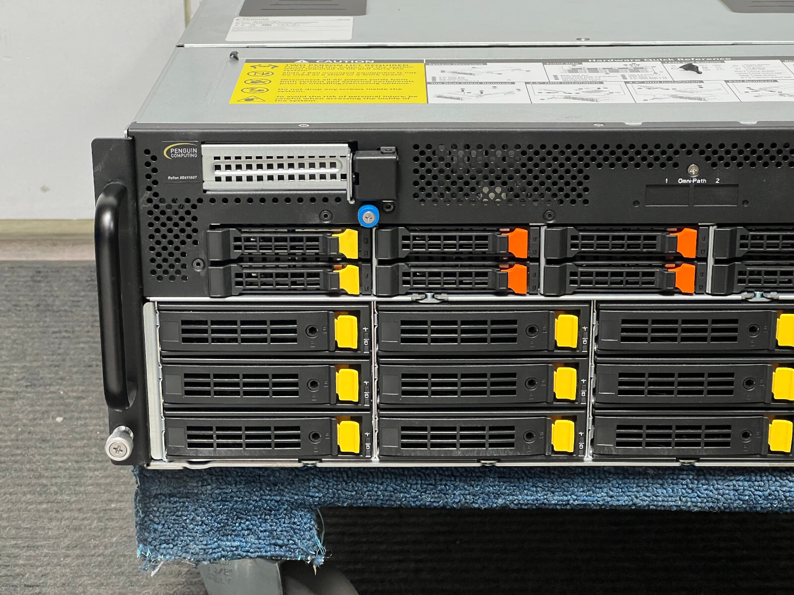 Penguin Computing Relion XE4118GT / MG61-G40 Server Barebone no CPU , RAM , HDD