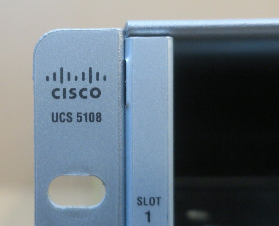 Cisco UCS 5108 Blade Server Chassis 4xPSU 2x Fabric Extender UCS-IOM-2208XP