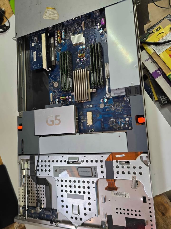 A1064 Apple Xserve Server G5 2GHz Power PC PPC 2GB Ram NO HDD/CD DRIVE *AS IS*
