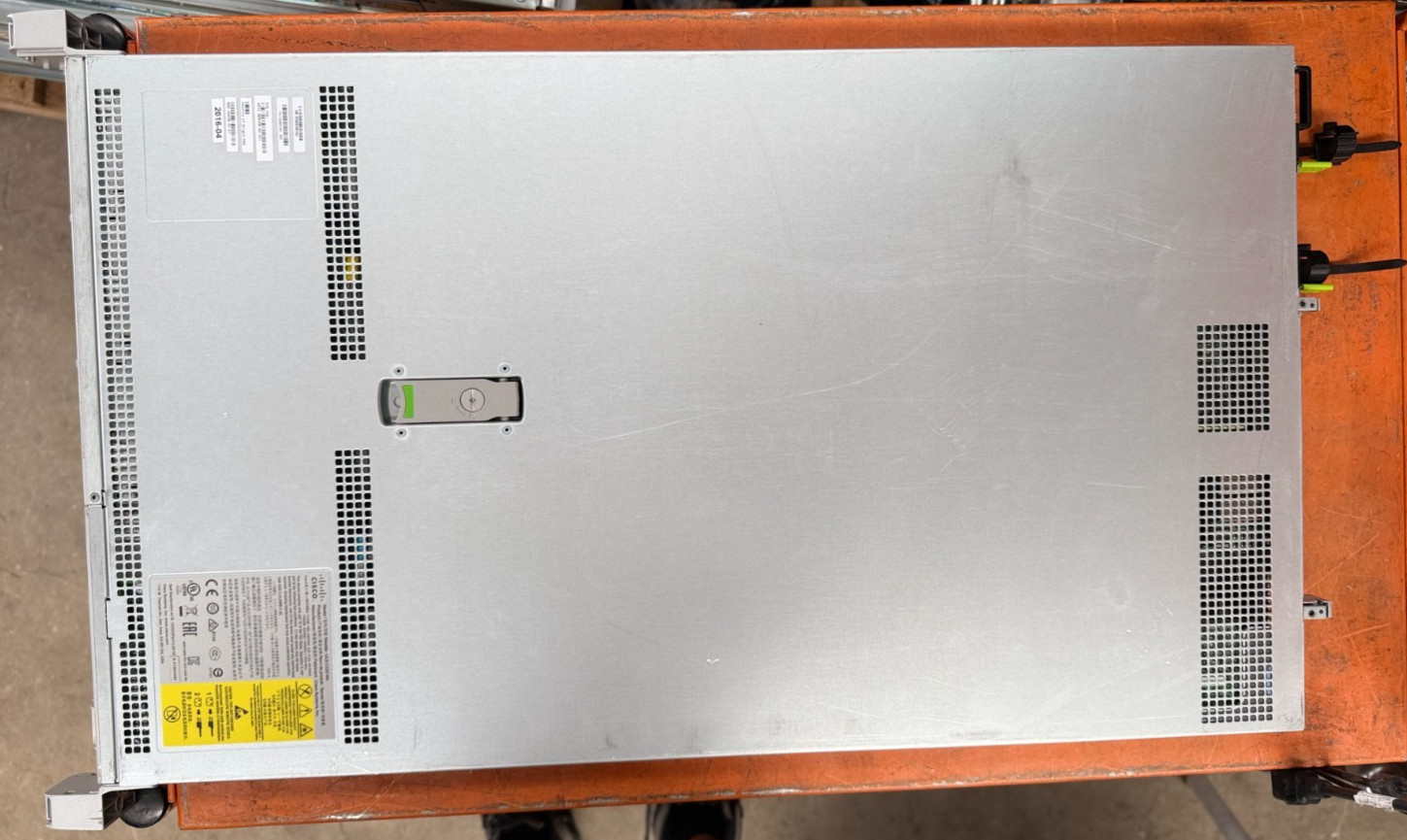Cisco UCS C220 M4 Server |2 x Xeon E5-2609 V3 @1.9Ghz|16GB | No HDD | 2x PSU