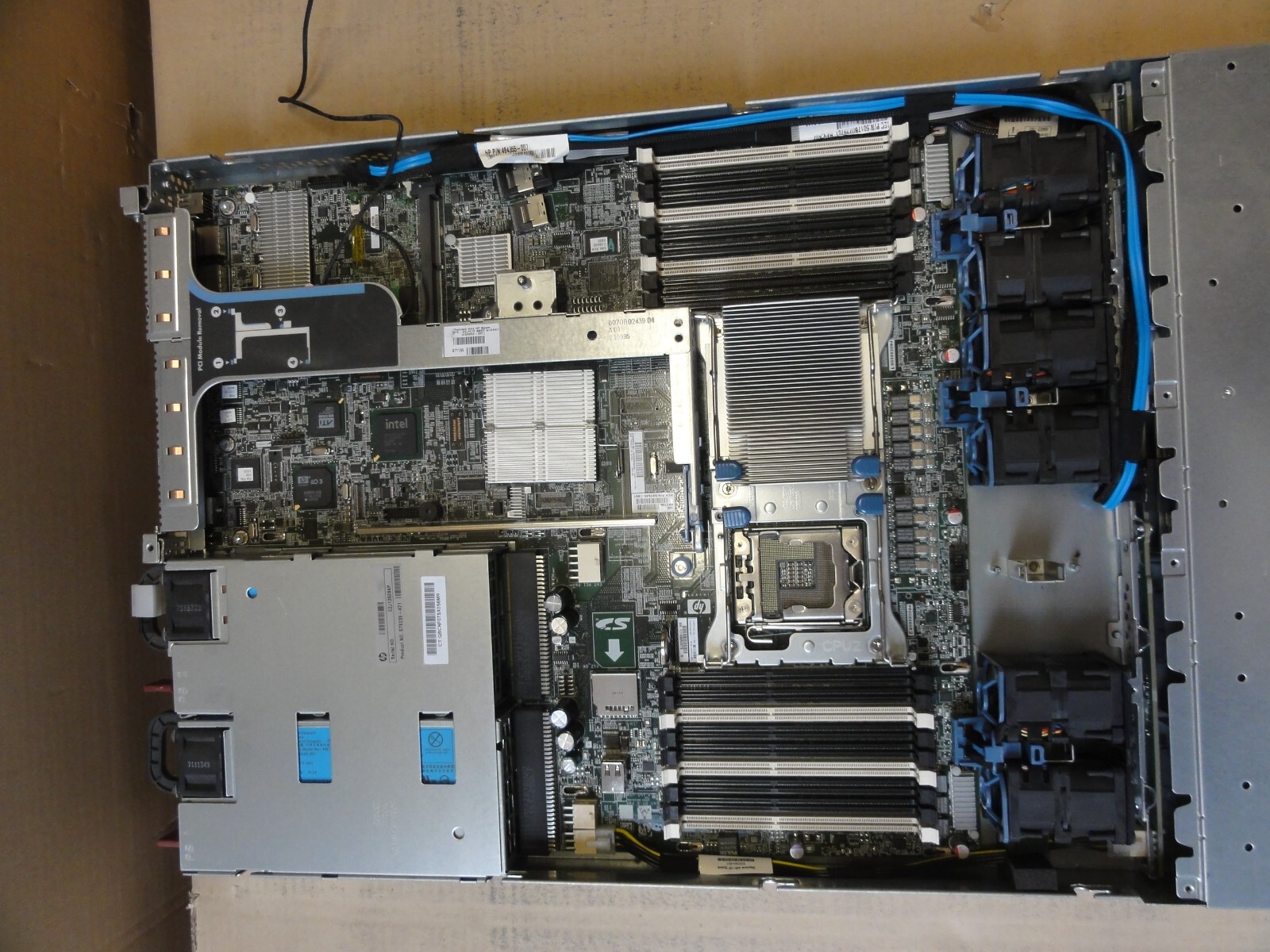 HPE Server DL360 G7 / Intel XEON X5650 / 2x 460W PS / 6x Fan / 0 HDD #579239-421