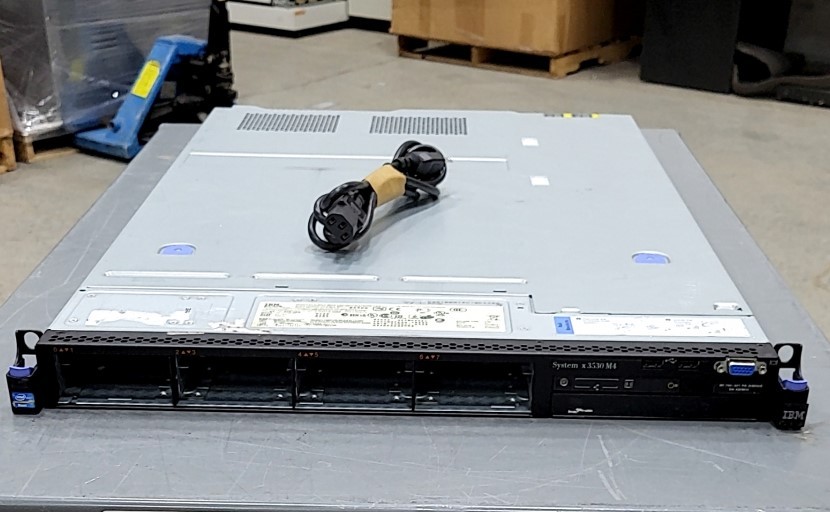 IBM SYSTEM X3530 M4 7160-AC1 Server 2*INTEL XEON E5-2430L 0 80GB SEE NOTES