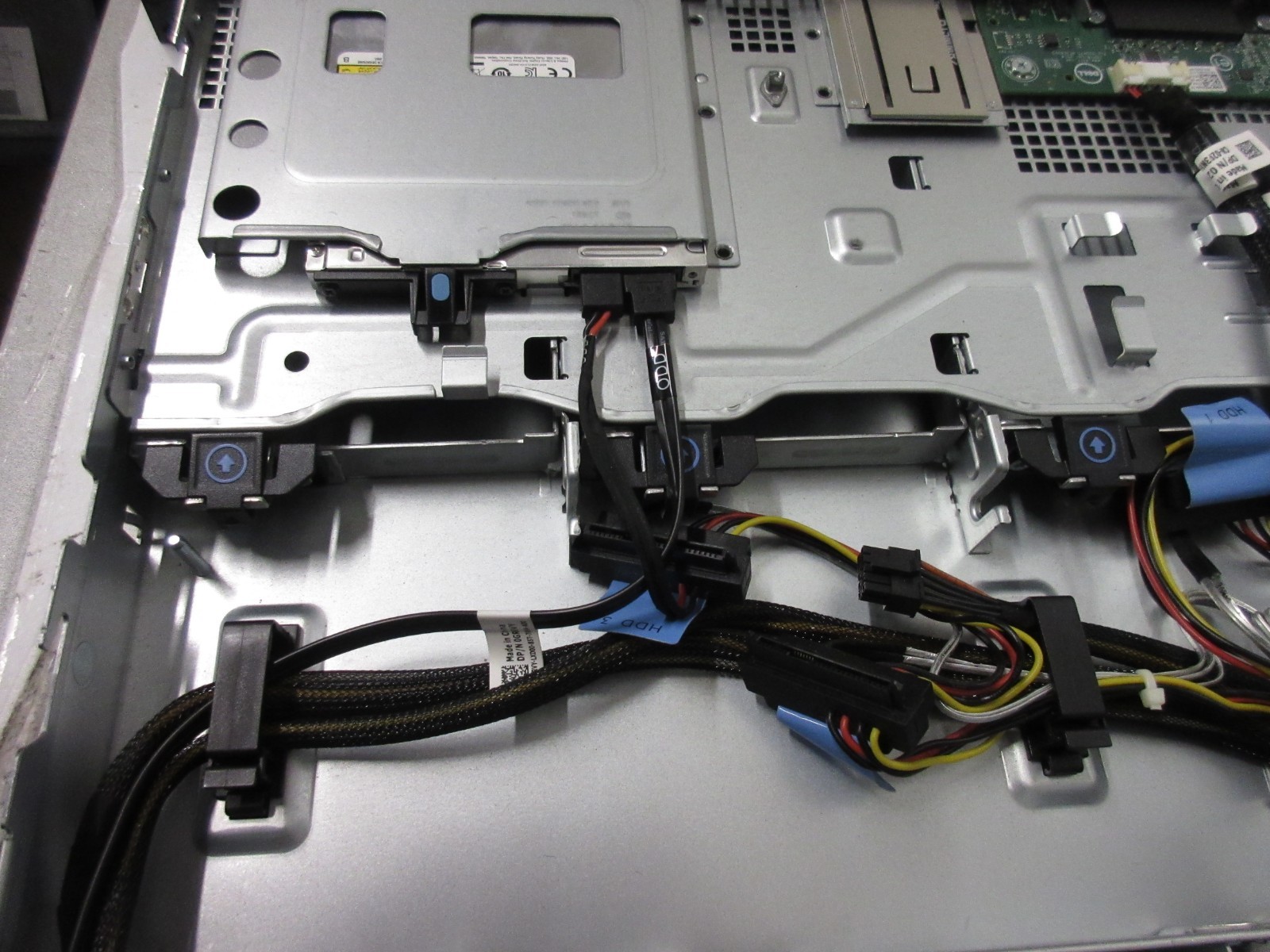 Dell PowerEdge R330 Xeon E3-1230 v6 16GB ECC DDR4 PERC H330 2x 350W PSUs NO HDDs