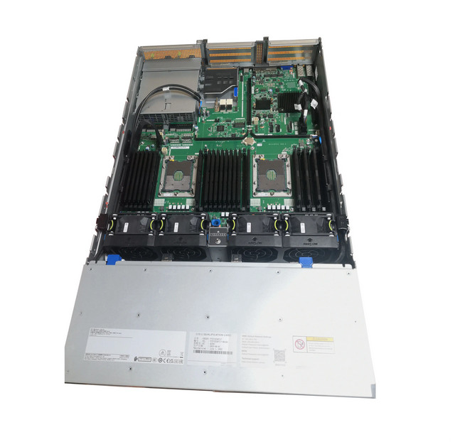 HyperConverged Server 1288HV7: 4 x 3.5-inch drive bays