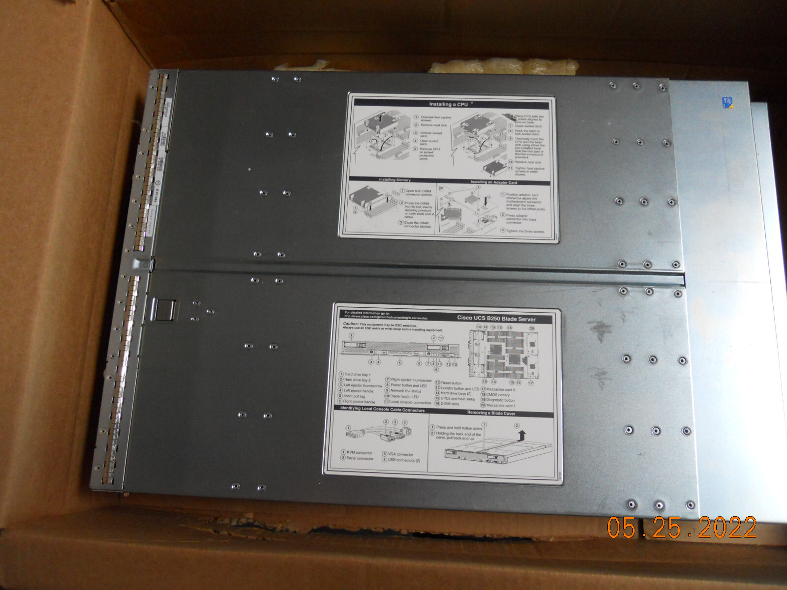 cisco b250 2x 5690 intel processors, 192gb ram 24x8gb PC3L, complete unit, no HD