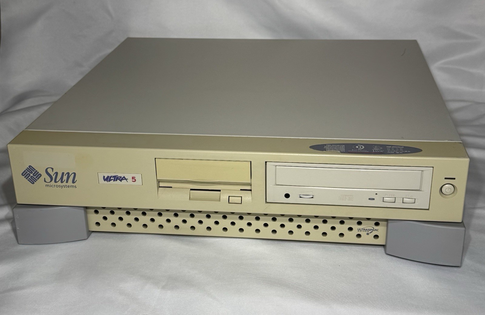 Sun Ultra 5 Workstation, 270MHz, 320MB, 20GB HDD, CD, SunFast Ethernet X1033A