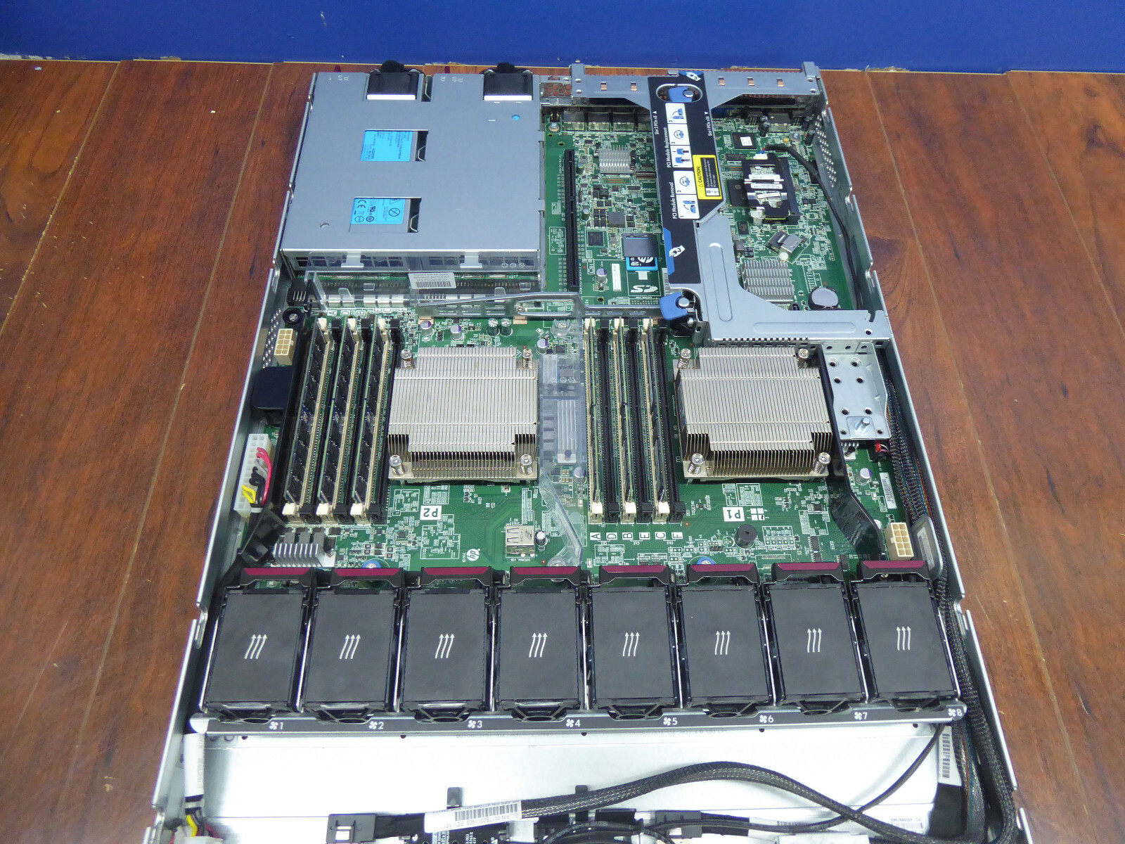 HP PROLIANT DL360e GEN8 2x 6-CORE XEON E5-2440 2.4GHz 48GB 686212-S01 B320i 512M