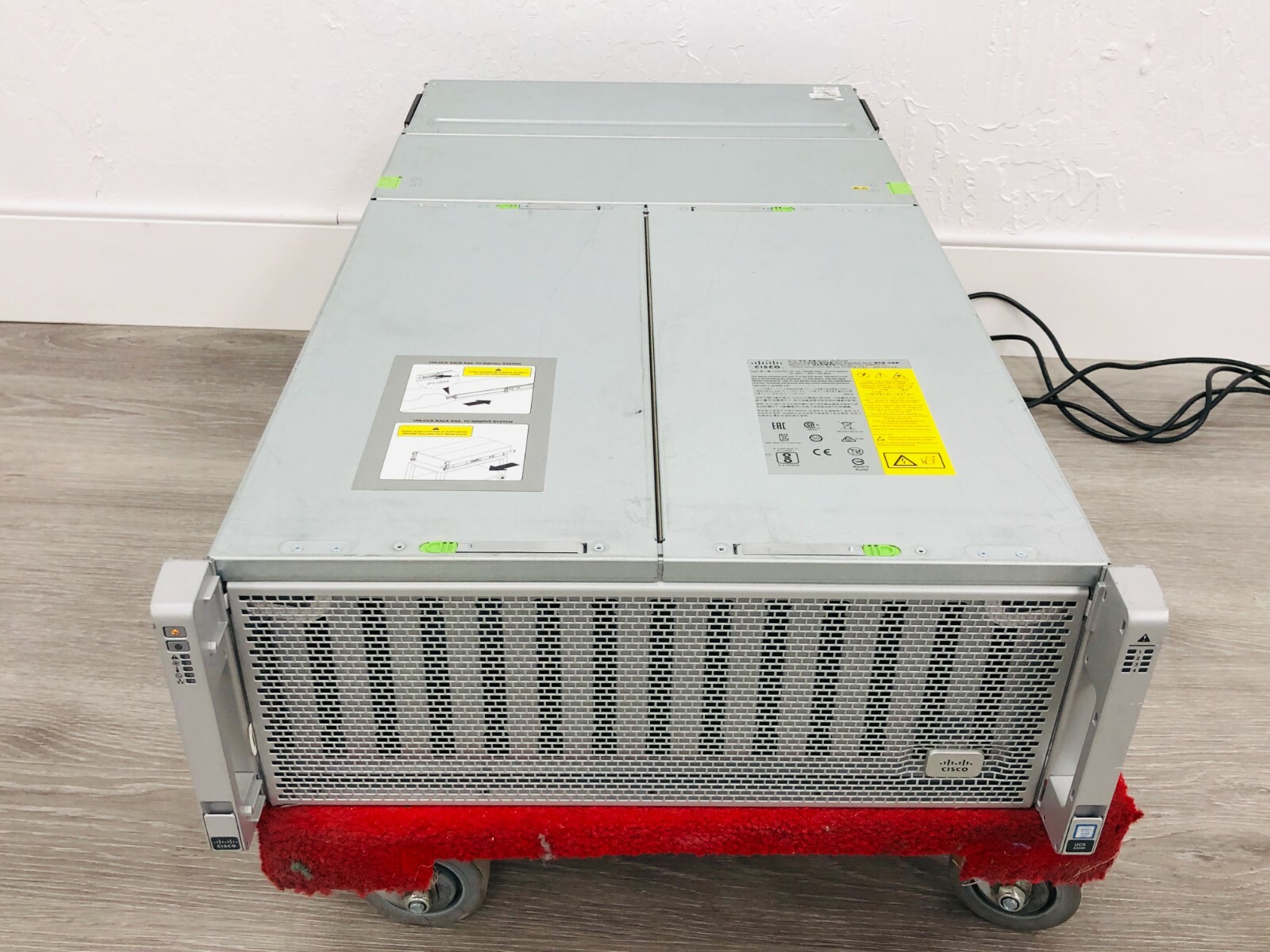 Cisco UCS S3260 / 3160 SRVR BAREBONE w/ 4x 800-42697-02 FAN & 4x UCSC-PSU1-1050W