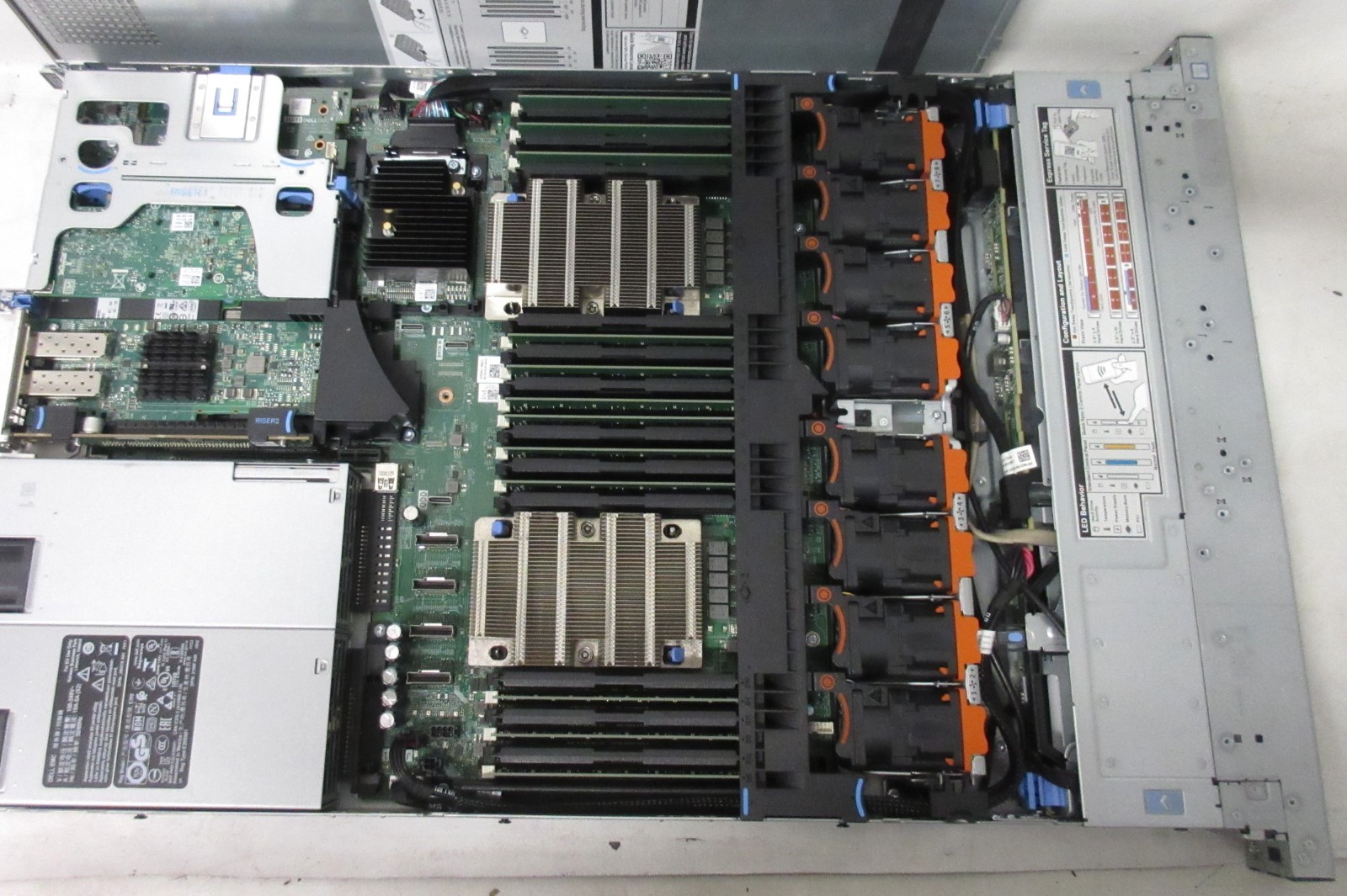 Dell PowerEdge R640 2x Xeon Silver 4210R 96GB ECC PERC H330 Mini BOSS-S1