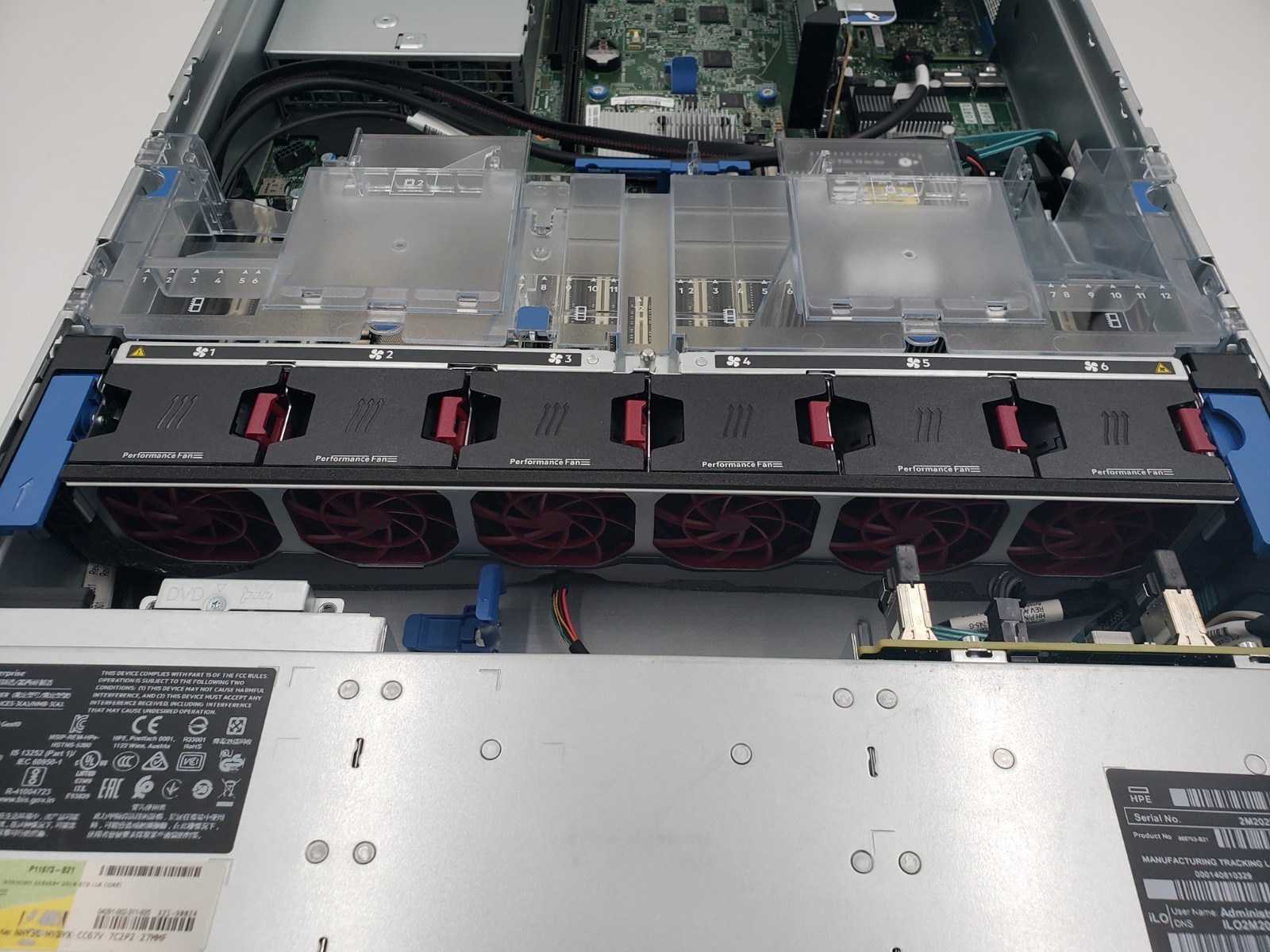 HP DL380 G10 Server Xeon Silver 4110 | 32GB DDR4 | 600 GB SAS | 8 Bay
