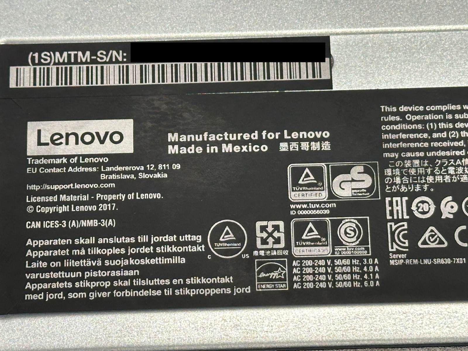 Lenovo SR630 IDG9487 Server Bare Bones No CPU, No RAM/Drives, 2×750W, Rails
