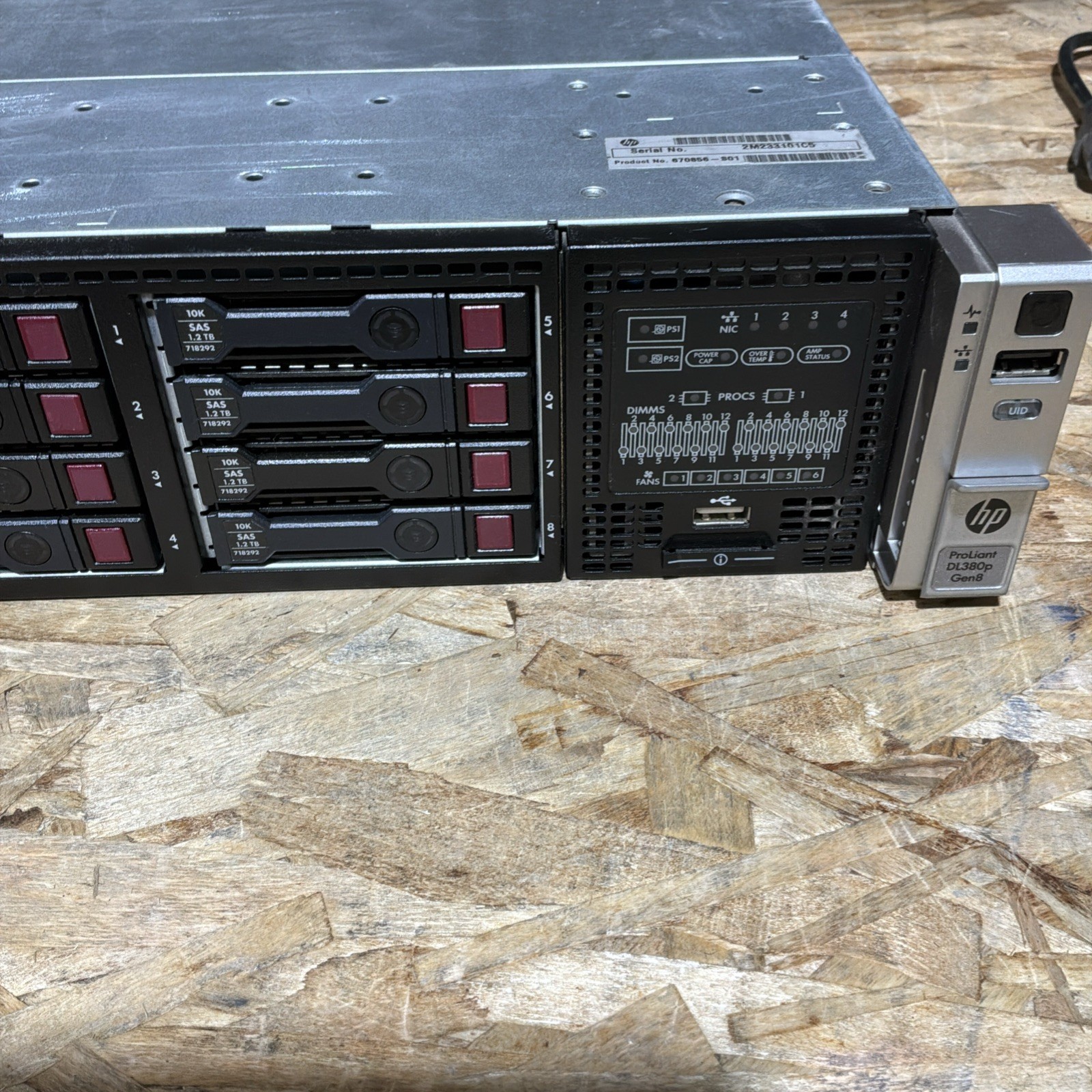 HP Proliant DL380p G8 2x E5-2670 v2 20-Cores 48gb 2x 300GB HD 6x 1.2TB C369