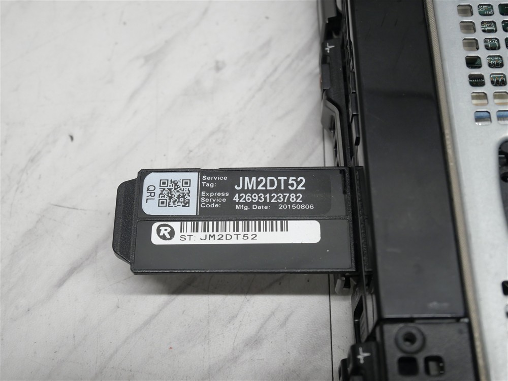 Dell Poweredge R630 2 Six Core Intel Xeon E5-2630 v3 @ 2.4GHz 32GB RAM + RAID!
