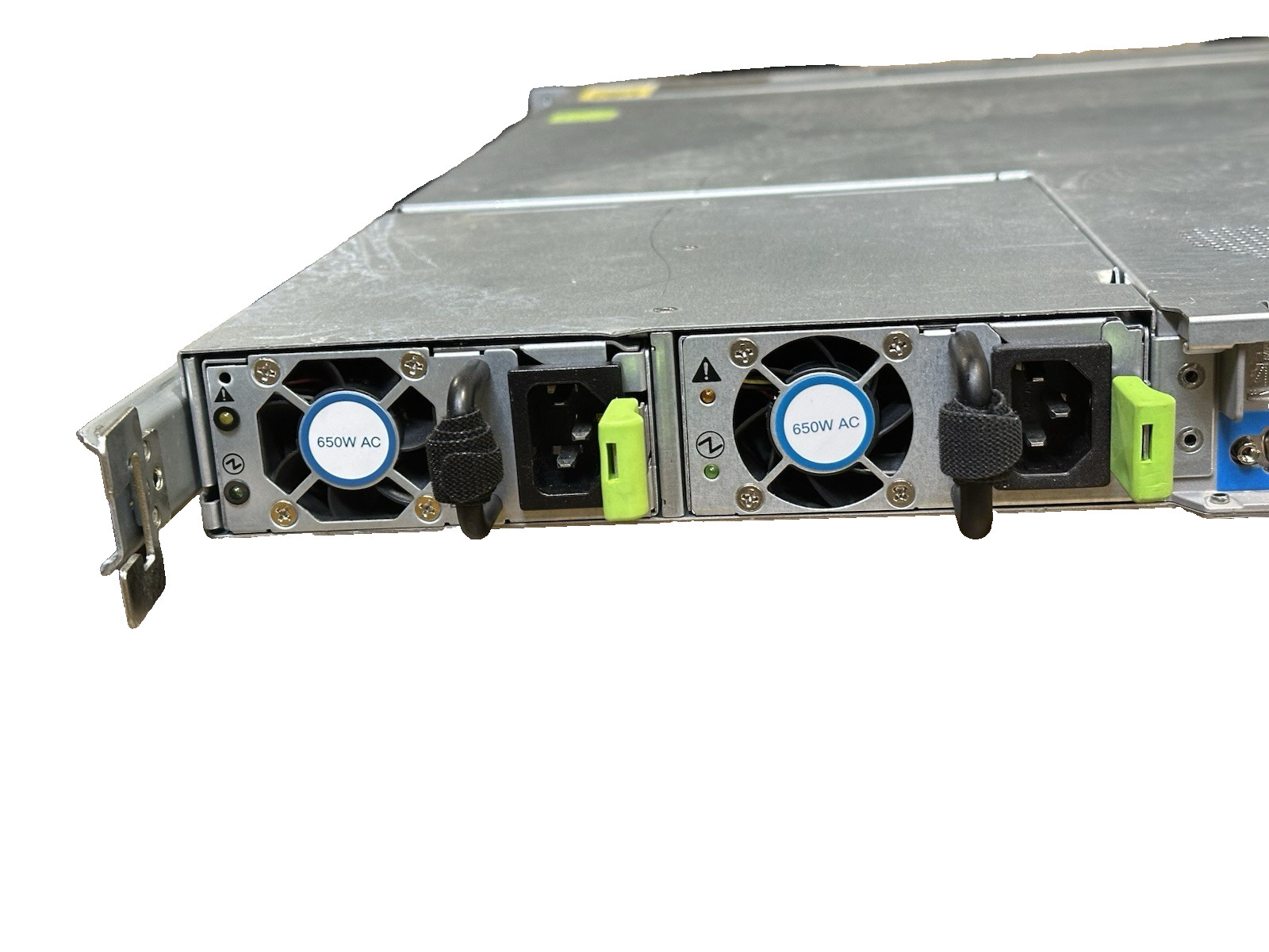 CISCO UCS C220 M3 SFF Server-No HDD/Charger