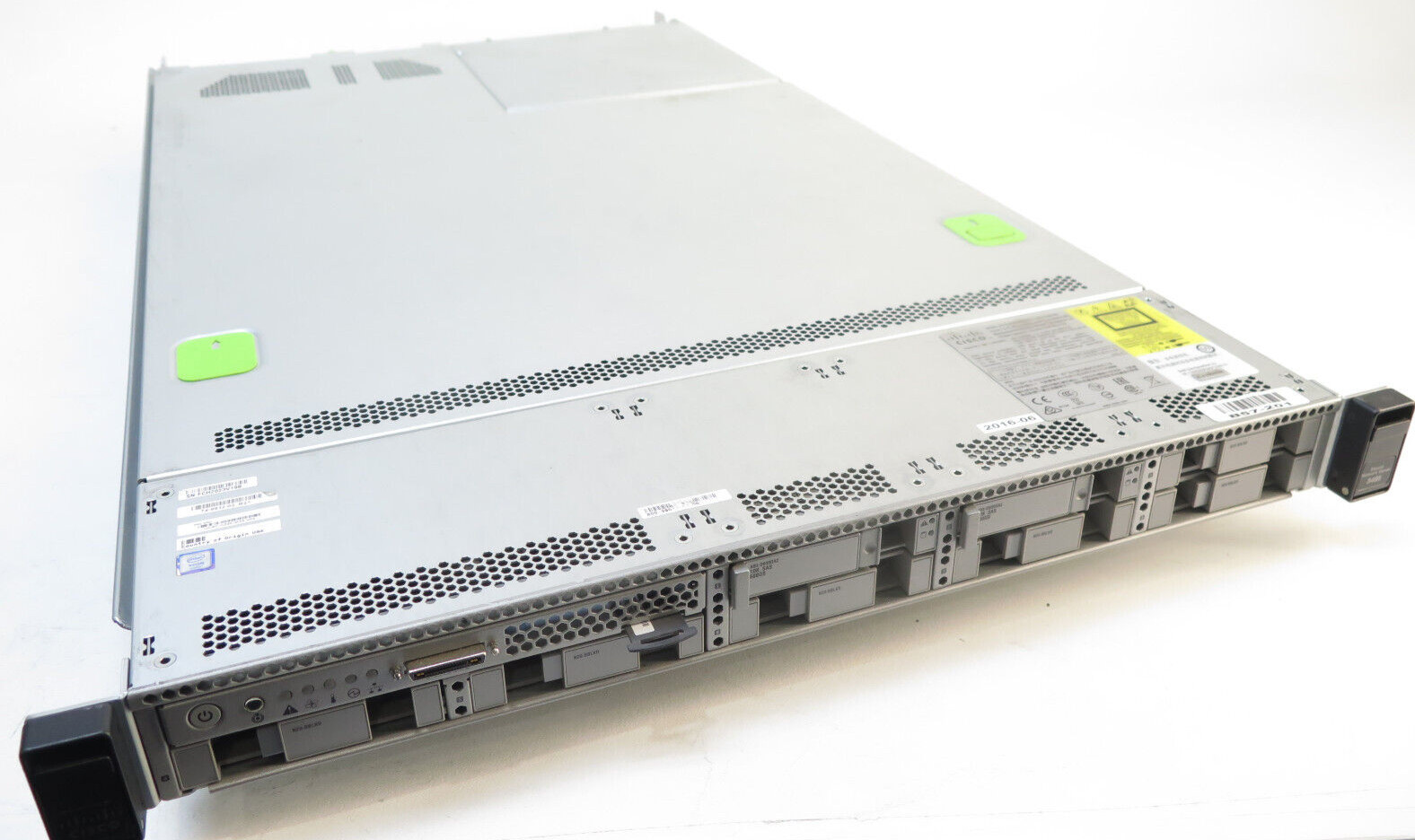 Cisco SNS-3495-K9 UCS C220 M3 2x E5-2609 v1 2.4GHz 32GB RAM 8-Bay 2.5″ Server