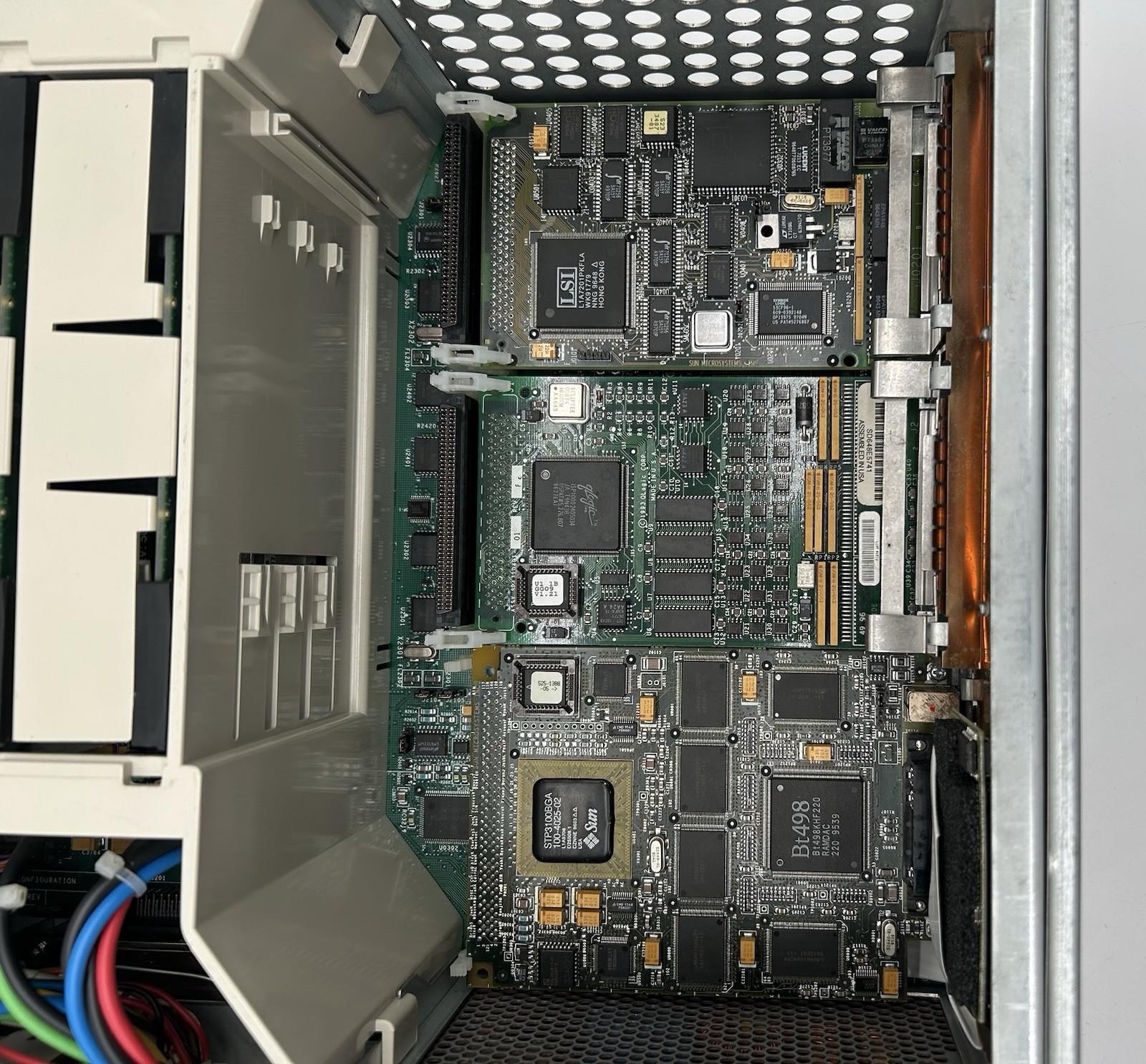SUN Ultra 2 2X UltraSPARC-II 300MHz CPU 1GB-RAM 36GB HDD Graphic Card Test-PASS