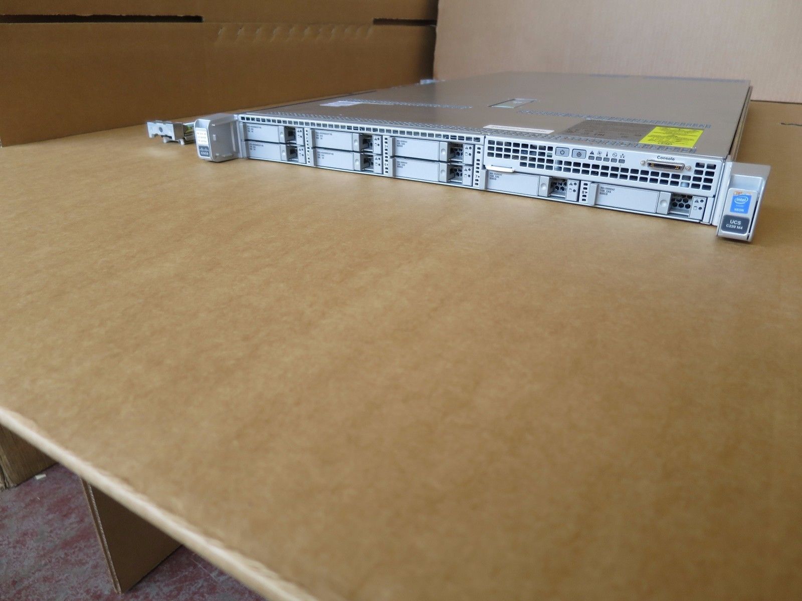 Cisco UCS C220 M4 UCSC-C220-M4S 2 x E5-2690v3 256GB RAM 12G RAID 1U Server