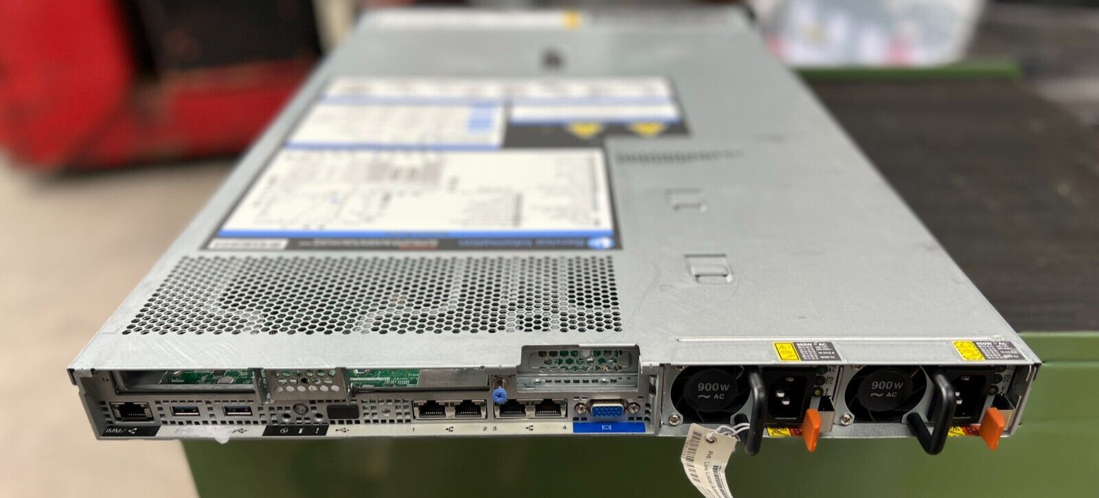 Lenovo Converged HX3310F Appliance 2xXeon E5-2680 V4 NO RAM @2.4GHz 5x2TB 2PSU