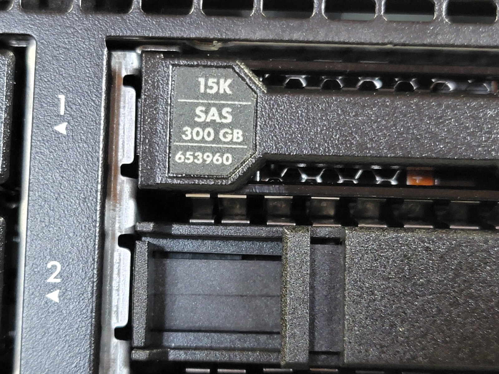 HP ProLiant DL380p Gen8 SFF CTO Server Assy 653200-B21 w/5x300GB SAS 653960 NEW