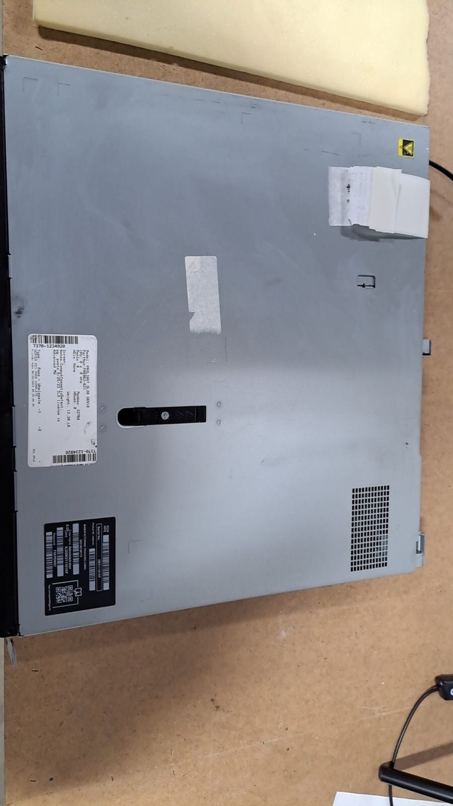 HPE PROLIANT DL20 GEN10 4SFF CTO SERVER E-2224 3.40Ghz 4C with heatsink