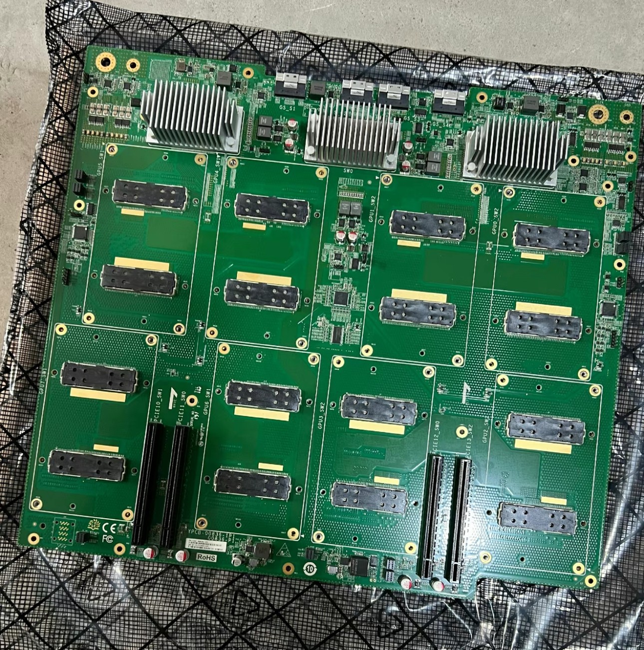 Inspur NF5288M5 8x SXM2 GPU Board YZQT-00836-102 Server GPU Baseboard