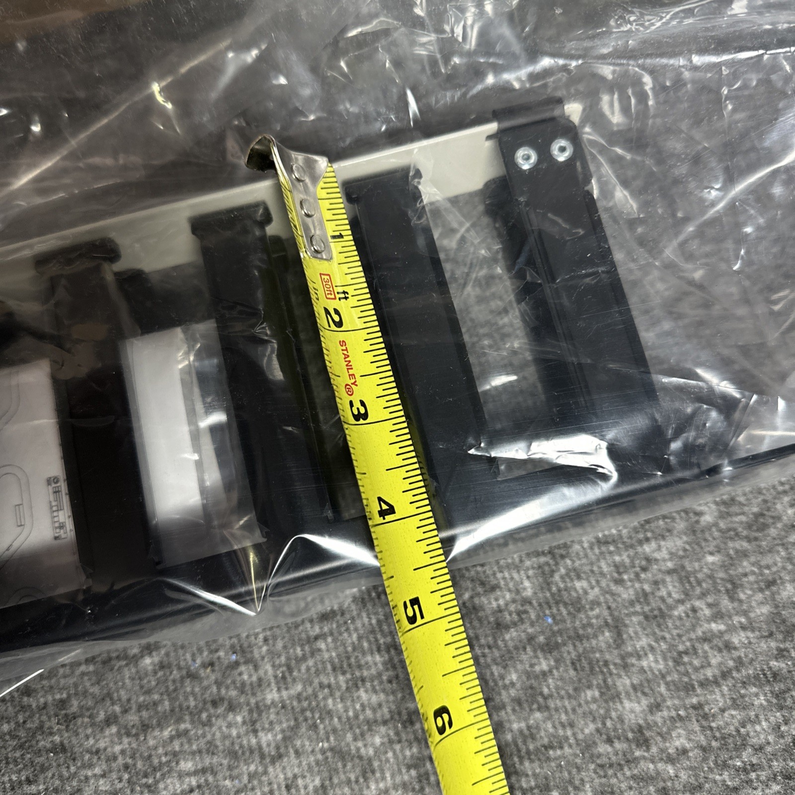 CommScope ADCCMHIB-1U-TH Horizontal Glide 19″ Fiber Optical Cable Management