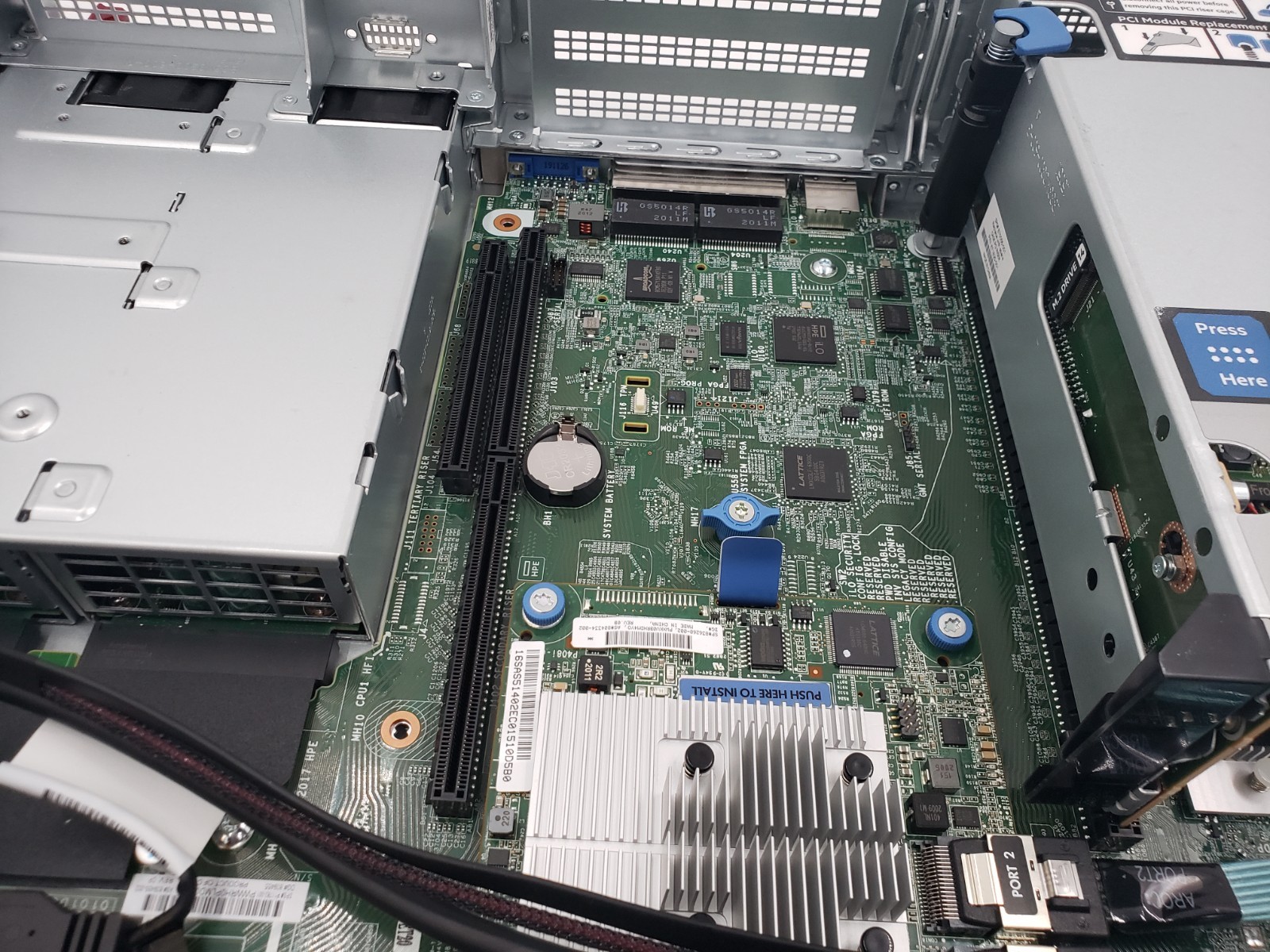 HP DL380 G10 Server Xeon Silver 4110 | 32GB DDR4 | 600 GB SAS | 8 Bay