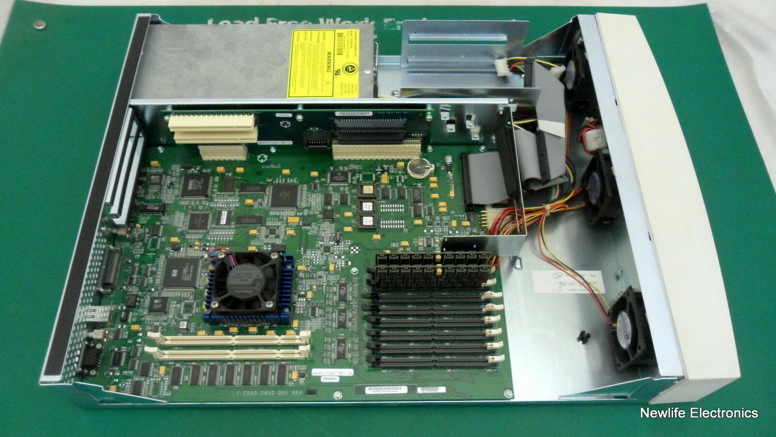 HP A5182A 9000 A-Class Enterprise Server (1 CPU/128MB RAM/No Drives)