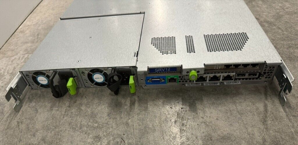 Cisco UCSC-C220-M3S Compact Rack Server – Silver USED
