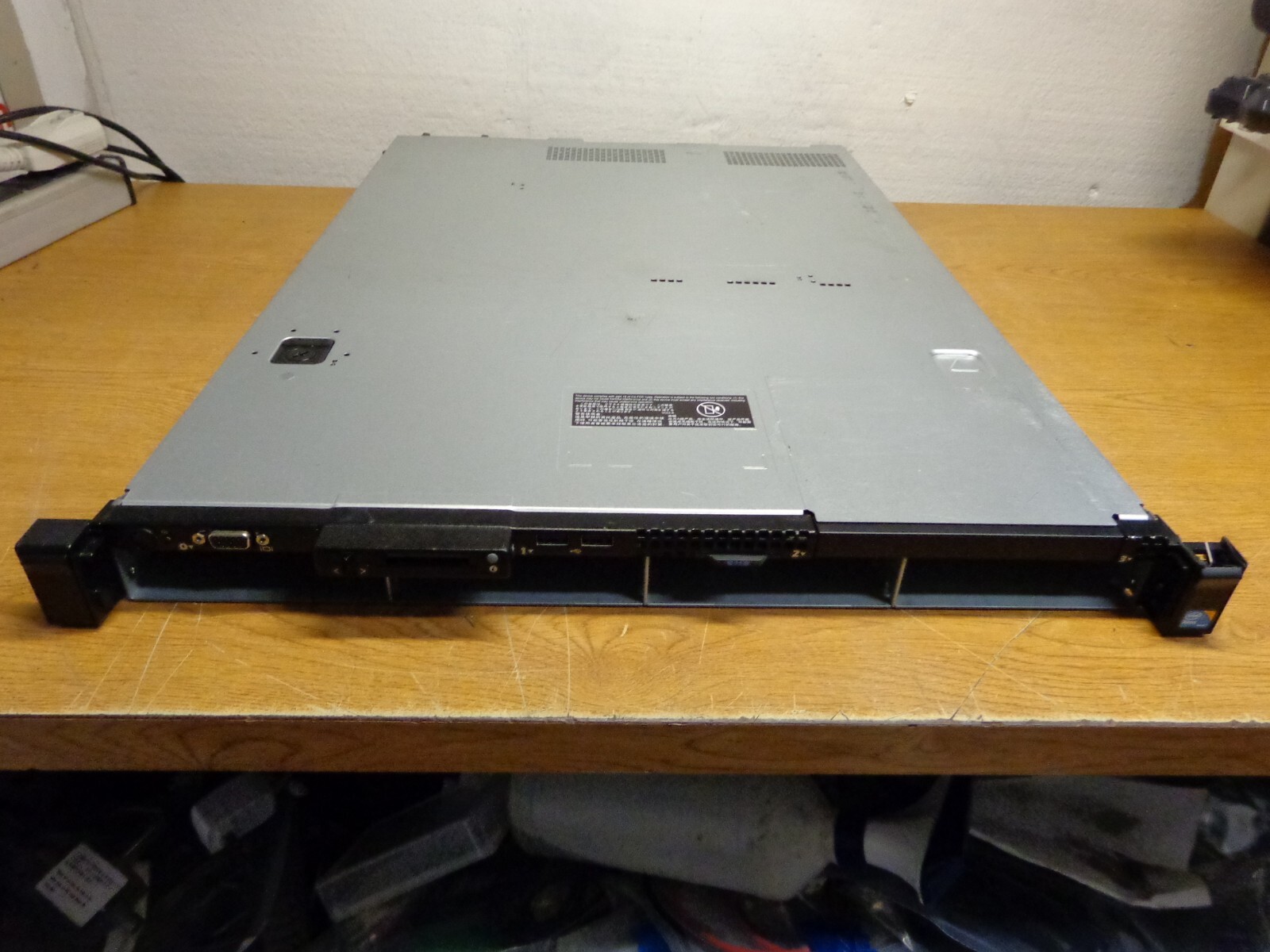 0X6VT9 Dell PowerEdge R310 Xeon X3450 2.67GHz 8GB 4x LFF Server 0X6VT9 W/ 2x PWS