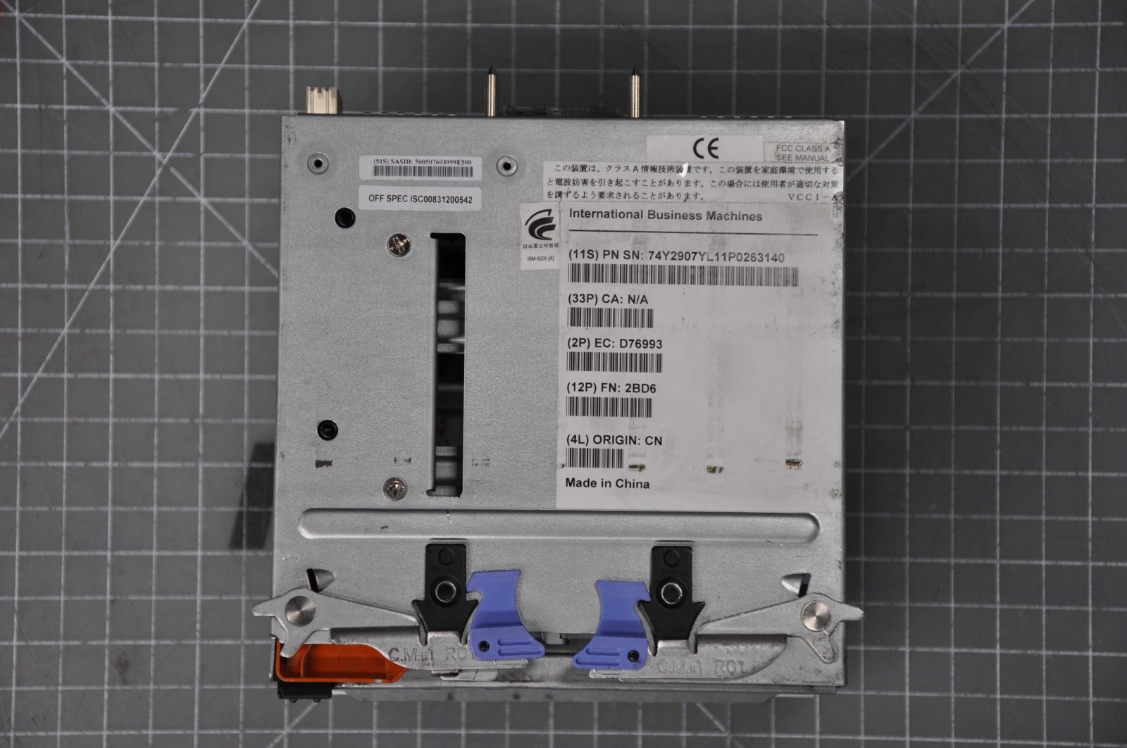 IBM POWER 720 8202-E4B BACKPLANE WITH CAGE AND CD ROM GRADE B 46K7552