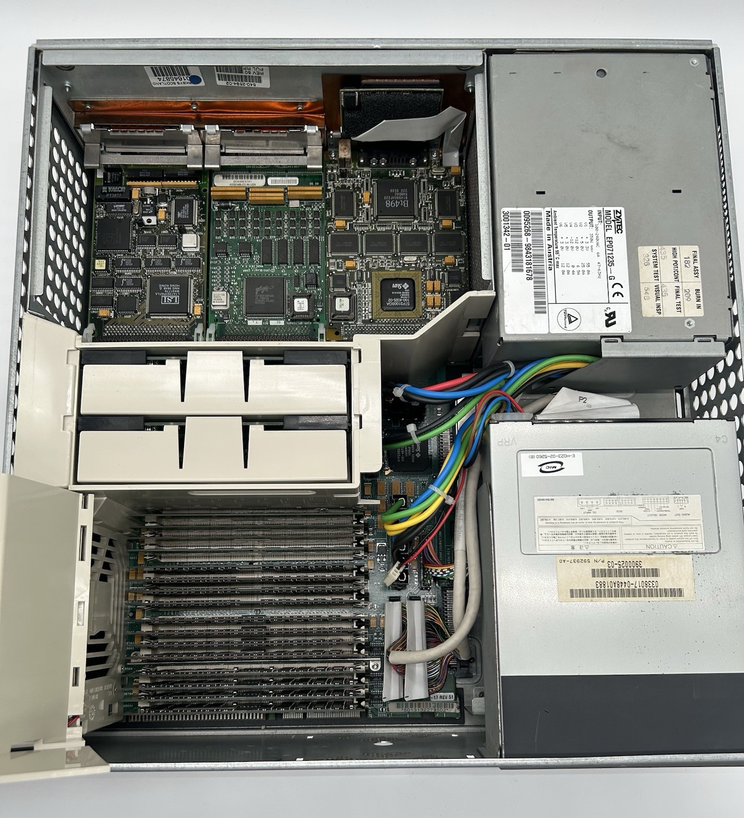 SUN Ultra 2 2X UltraSPARC-II 300MHz CPU 1GB-RAM 36GB HDD Graphic Card Test-PASS