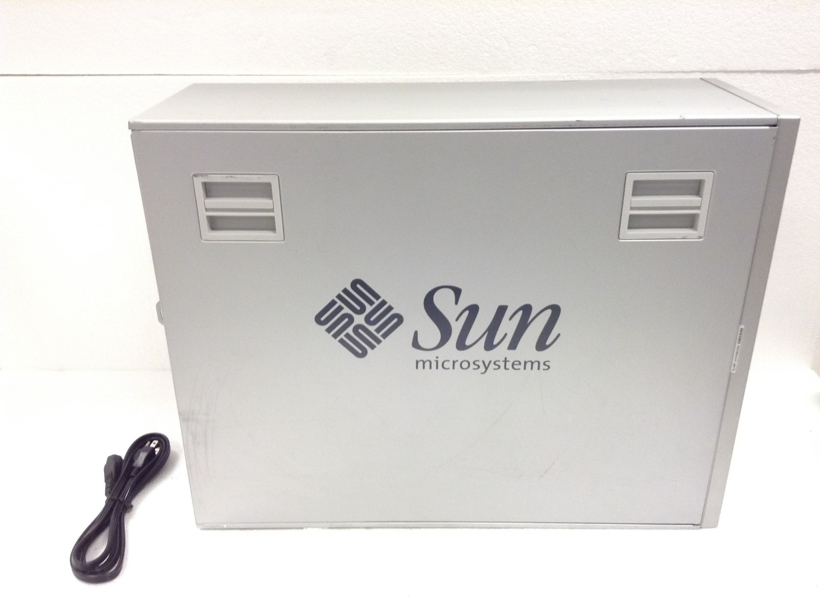 Sun Ultra 25 Workstation UltraSPARC IIIi 1.33GHz 2GB RAM ATI FireMV FREE SHIP
