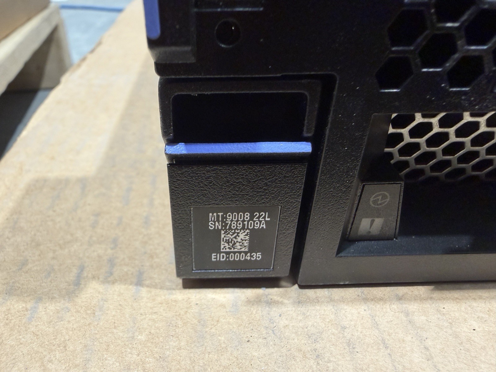 IBM Power 9 Linux L922, 2×6-Core CPU / No RAM / 2 x 1400W PSU / Rails – 9008-22L