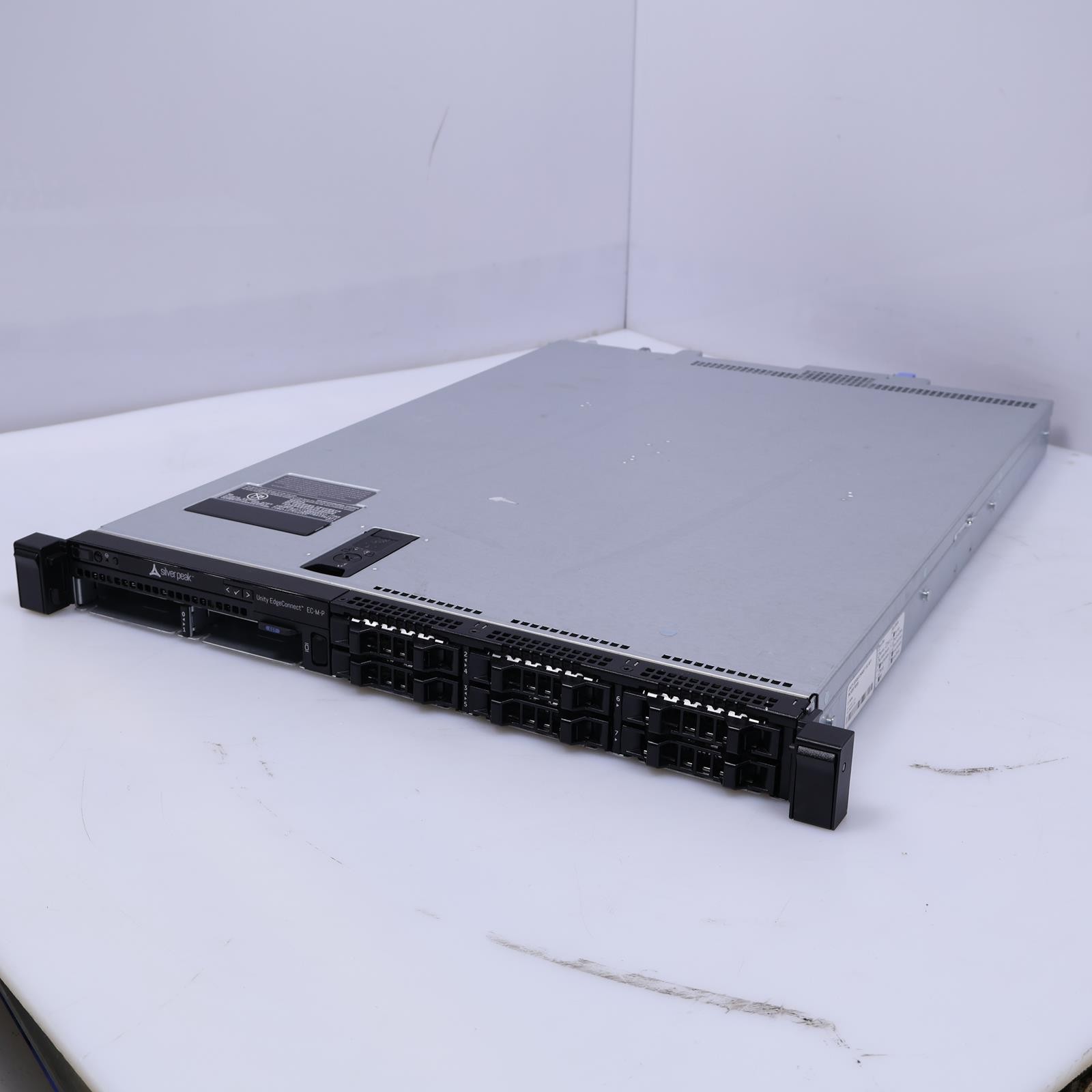 Silver Peak Unity Edgeconnect EC-M-P 1x Intel Xeon E3-1270 v5 32GB No Drives/OS