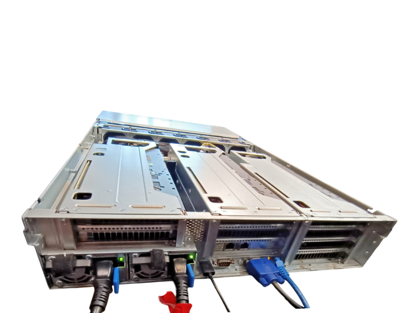 Inventec P4764 2U 4GPU AI Server 256GB (64×4) RAM AMD EPYC 7601 4X Radeon M125