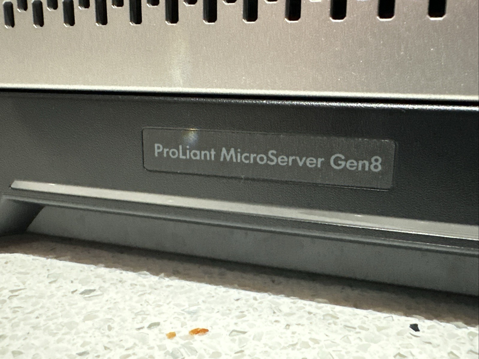 HP PROLIANT TPS-W003 MICROSERVER SERVER TOWER Gen 8, 16G Ram