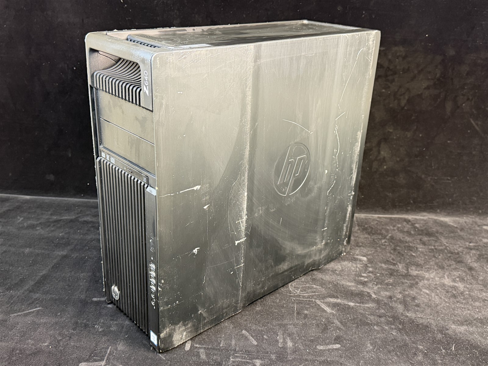 HP Z640 WORKSTATION 1x 6 CORE E5-2620V3 2.4GHz 16GB RAM P400 1x 1TB SATA